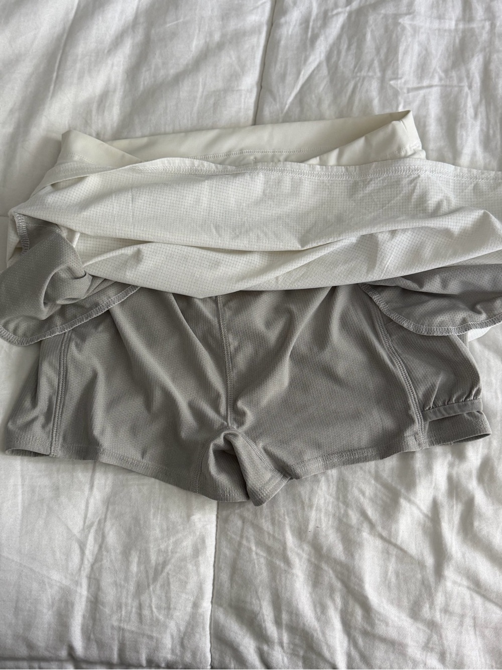 Vuori Seabreeze White Skort L - Picture 6 of 8